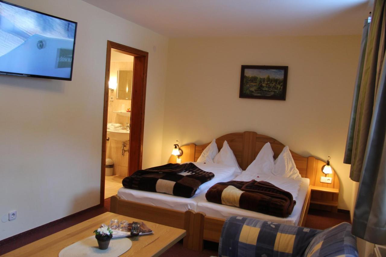 Hotel Hutmannshaus Kremsbrucke Dış mekan fotoğraf